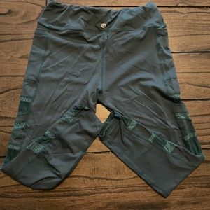 Women’s large, Senita Athletics, green leggings